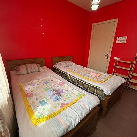 Guest House Barbi Batumi Ngoại thất bức ảnh