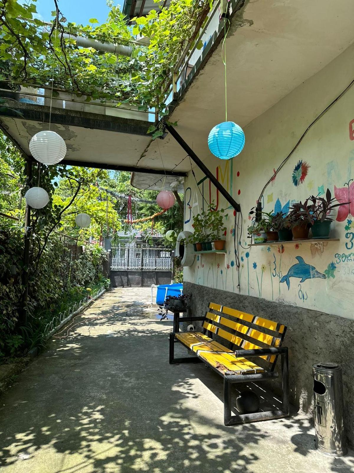 Guest House Barbi Batumi Ngoại thất bức ảnh